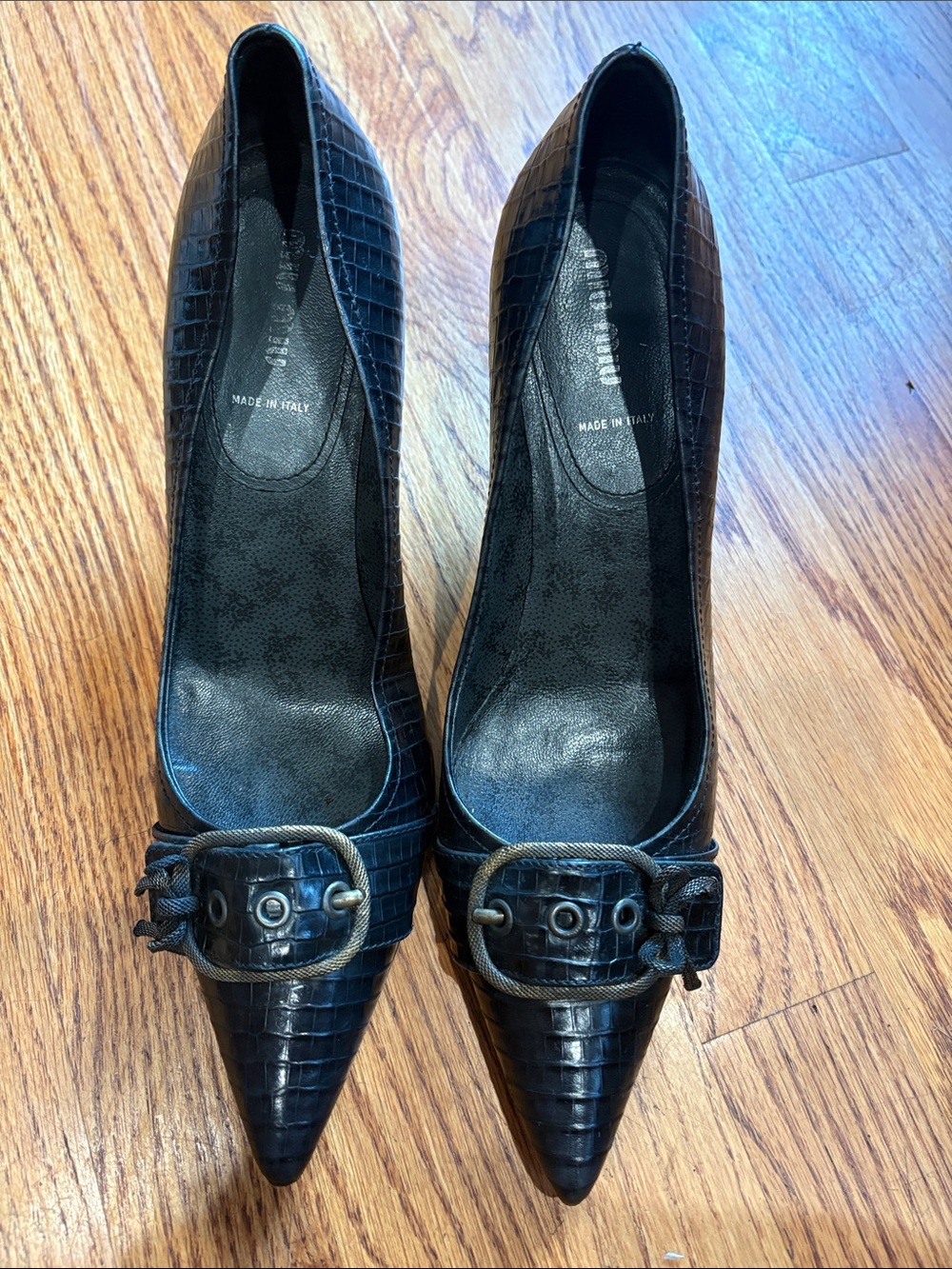 Like New Vintage MIU MIU/Prada Black Italian croc-leather, EU 40